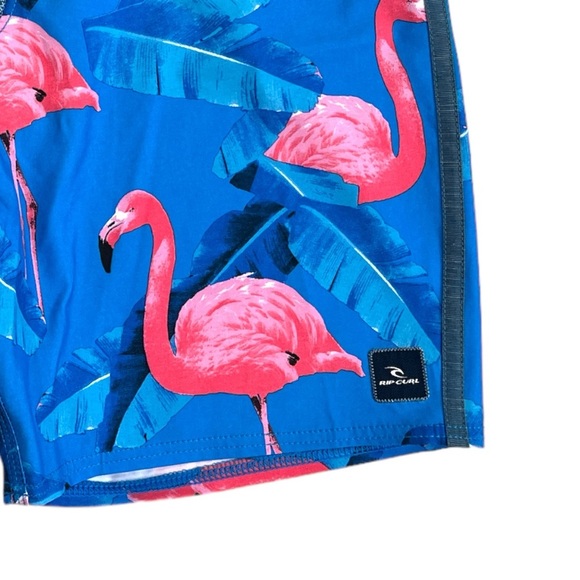 NWT Rip Curl Mirage Ultimate 18” Boardshorts size 36 in Blue Flamino Print - Picture 3 of 7